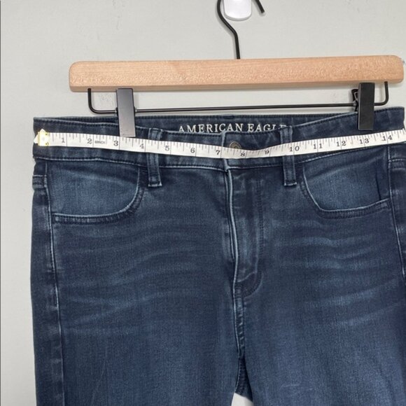 American Eagle Outfitters Women's Distressed Dark Blue Skinny Jeans - Picture 10 of 12